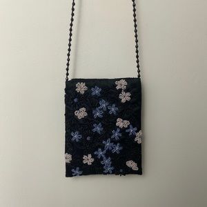 Floral bead purse
